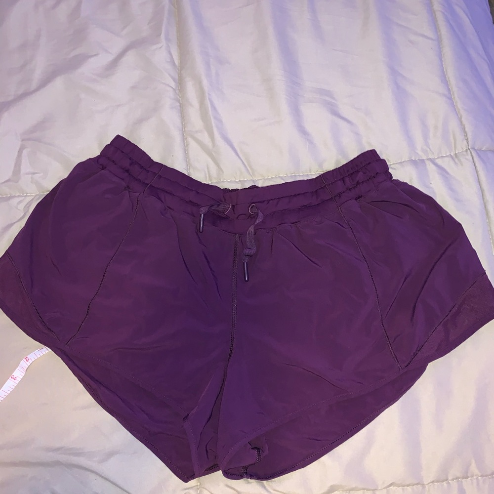 Lululemon hotty hot shorts